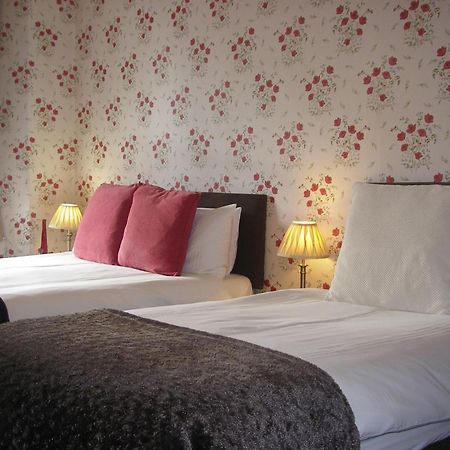 Saffron House Bed & Breakfast Кюм Мартин Екстериор снимка