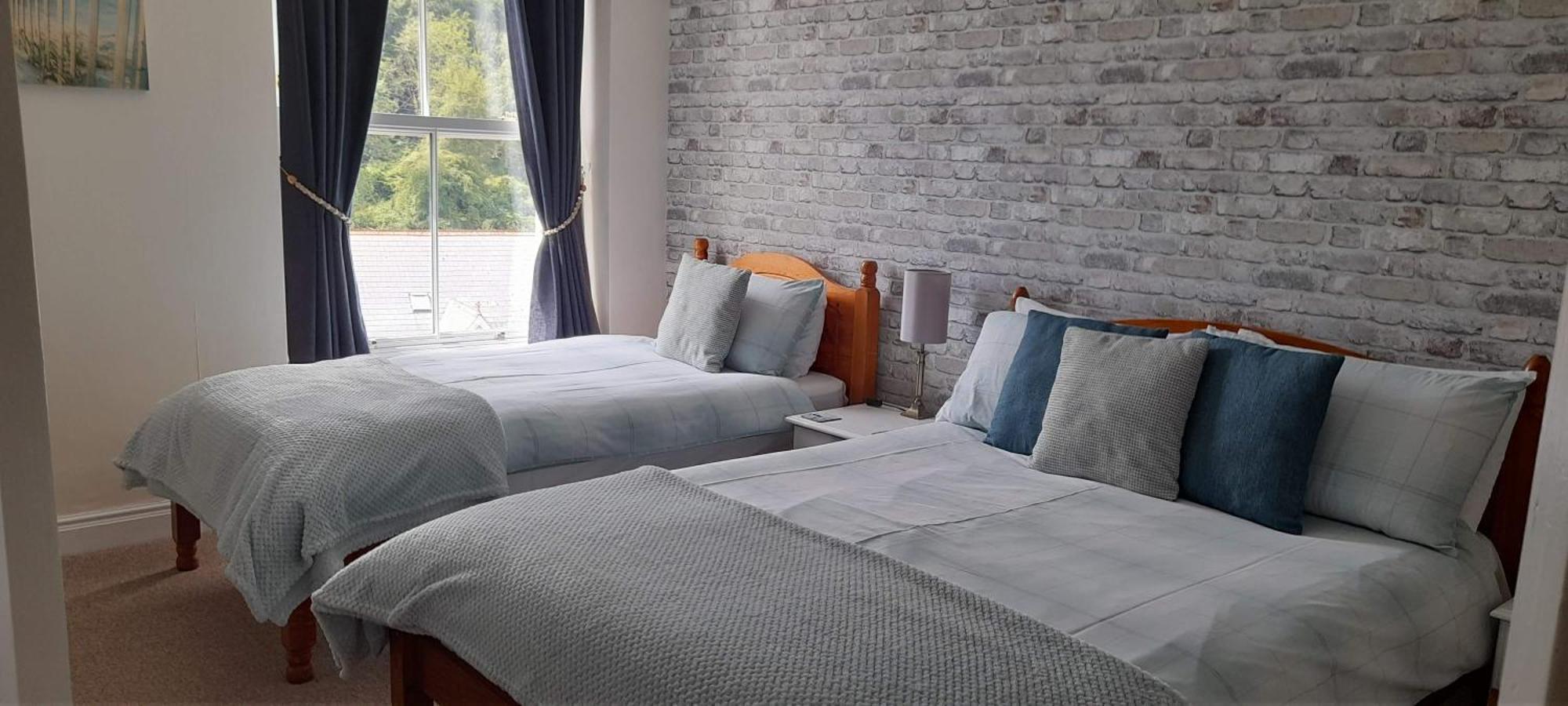Saffron House Bed & Breakfast Кюм Мартин Екстериор снимка