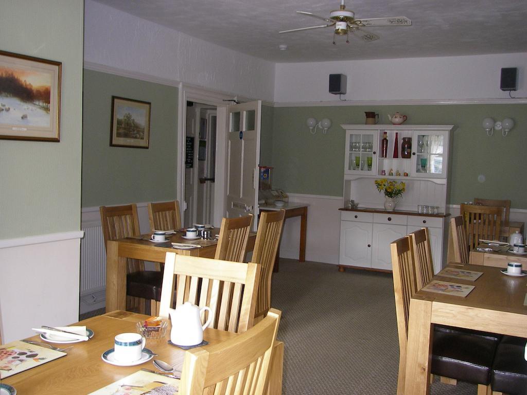 Saffron House Bed & Breakfast Кюм Мартин Екстериор снимка